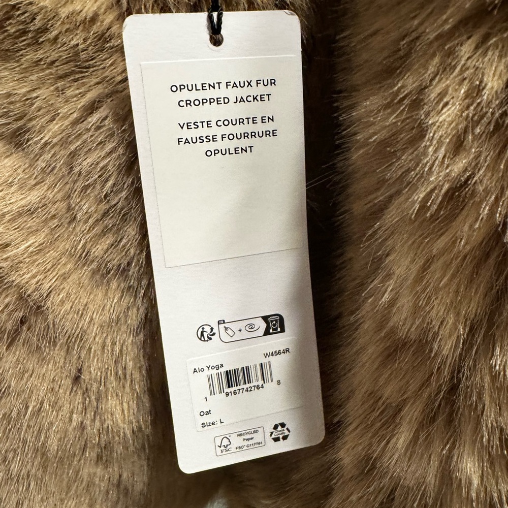 ALO Opulent Faux Fur Cropped Jacket - Picture 13 of 14
